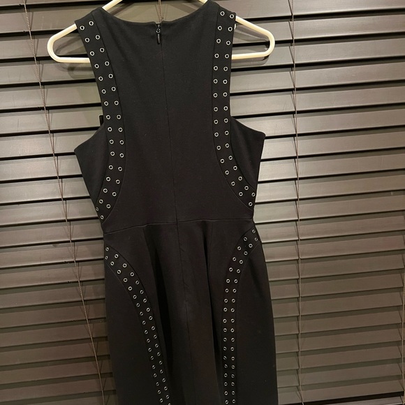 BCBG Black Dress size 4 - Picture 4 of 5